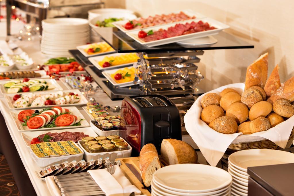 Z-Hotel Business & Spa Otwock Bagian luar foto