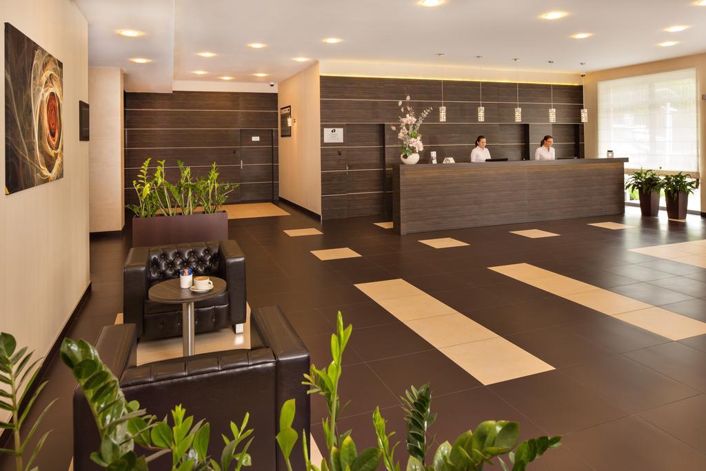 Z-Hotel Business & Spa Otwock Bagian luar foto