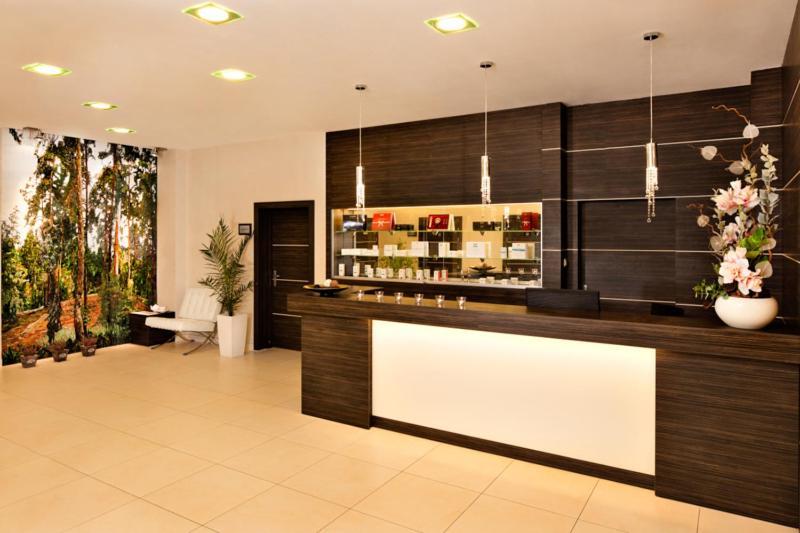 Z-Hotel Business & Spa Otwock Bagian luar foto